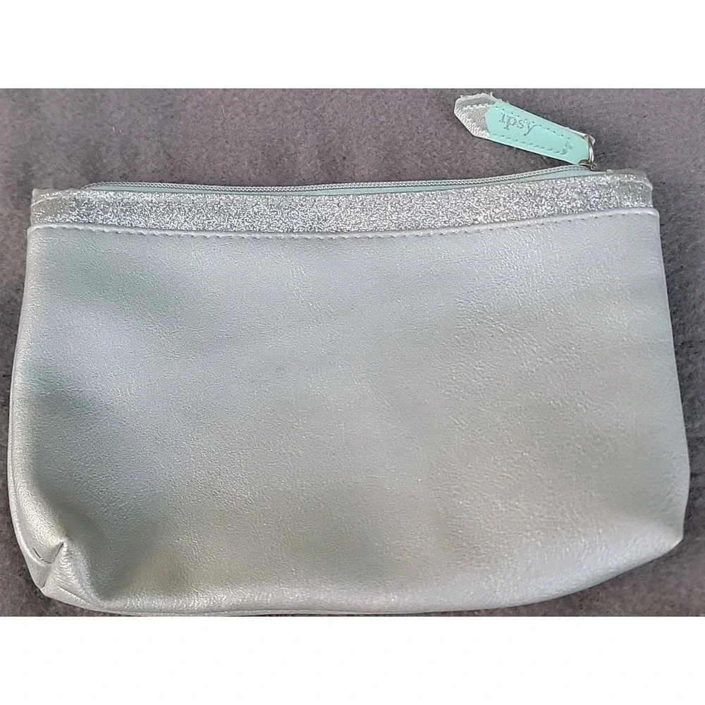IPSY‎ Makeup Bag Lot of 4 – NWOT Cosmetic Pouches
